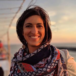 Meet your Posher, Goldi